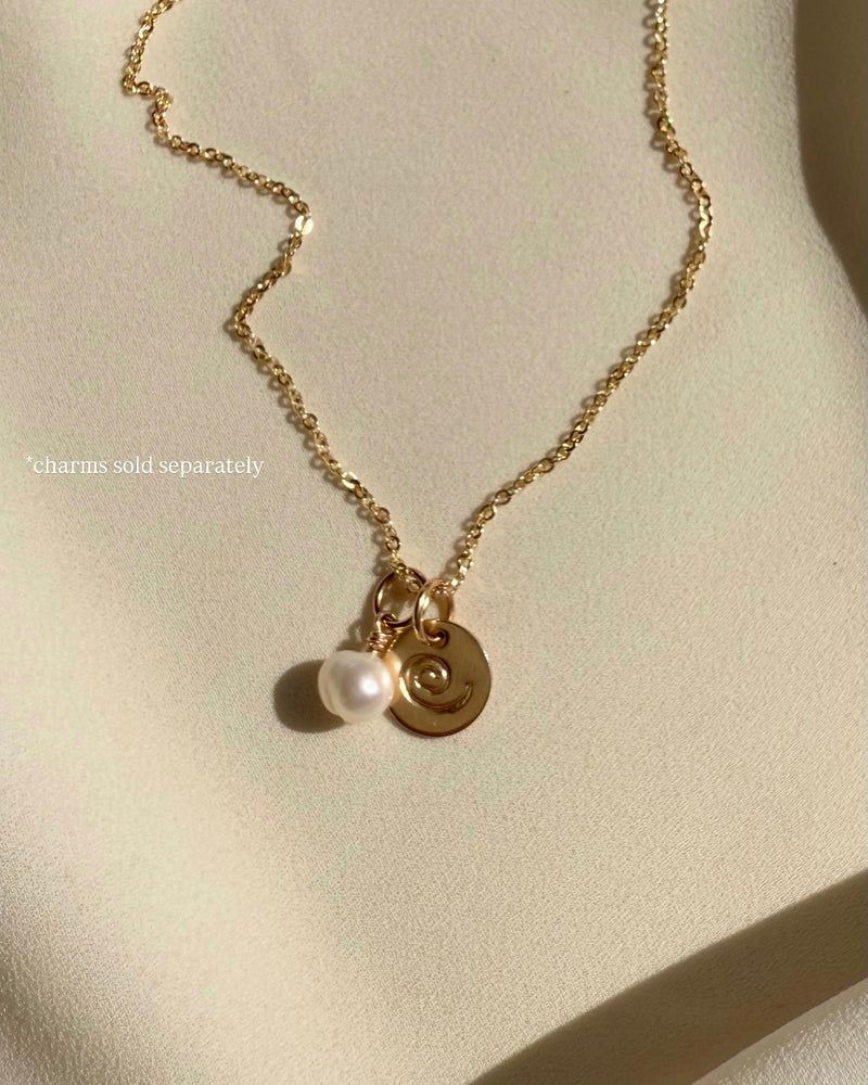 THIN CABLE CHAIN NECKLACE