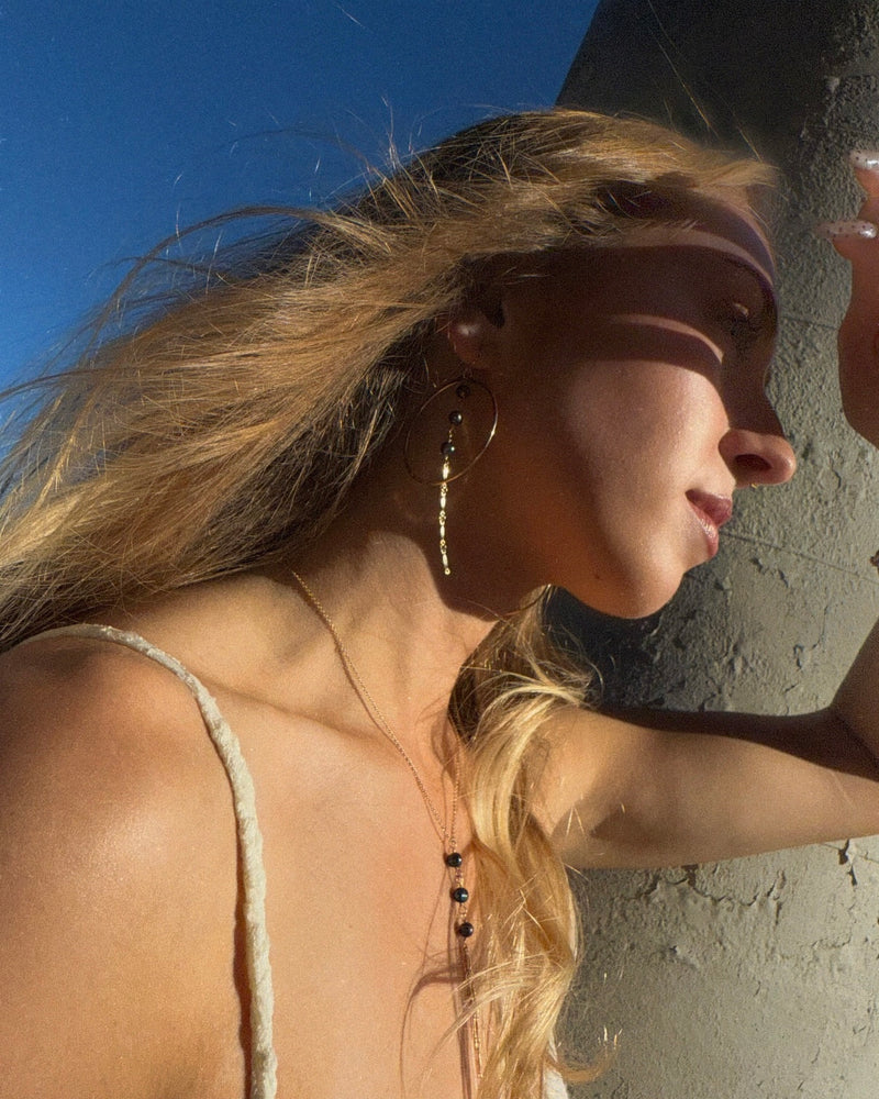 NADIA LARIAT NECKLACE