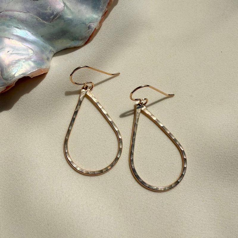 CALIGO HOOP EARRINGS