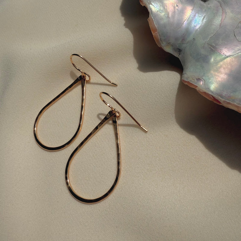 CALIGO HOOP EARRINGS