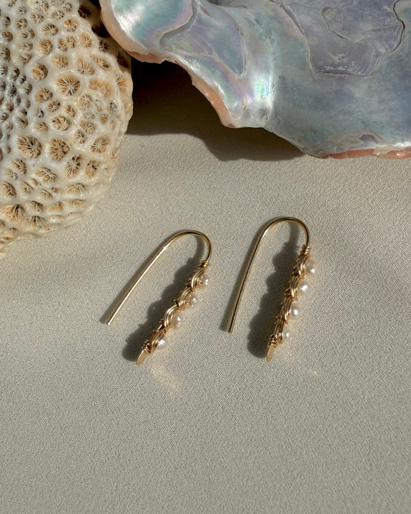 CAPRI PEARL EARRINGS