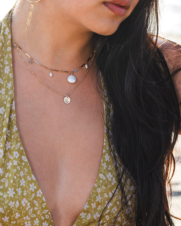 COCORA PEARL CHARM NECKLACE