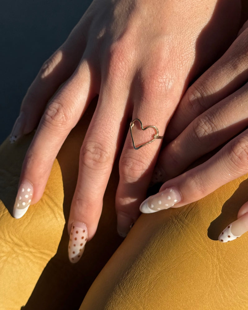 APHRODITE HEART RING