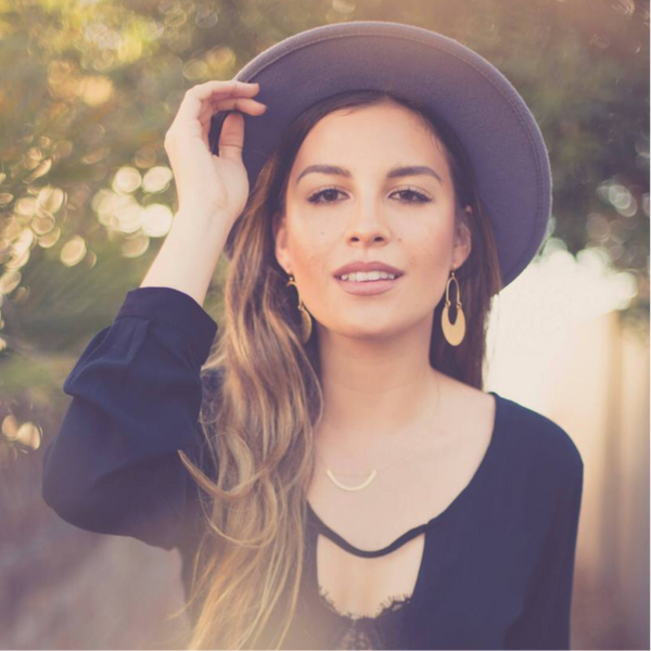 LAETA NECKLACE