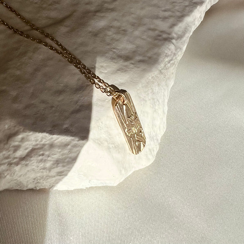 ROBIN NECKLACE